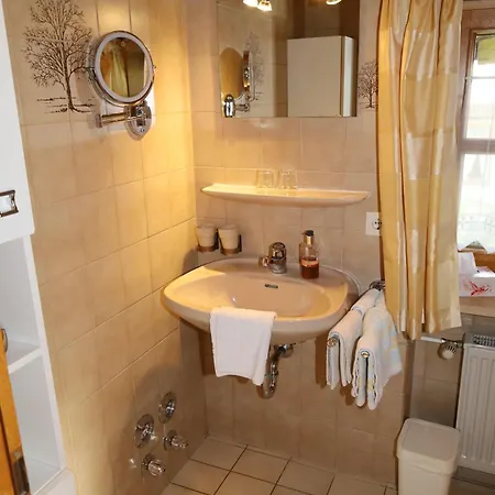 Hell Claudia 아파트